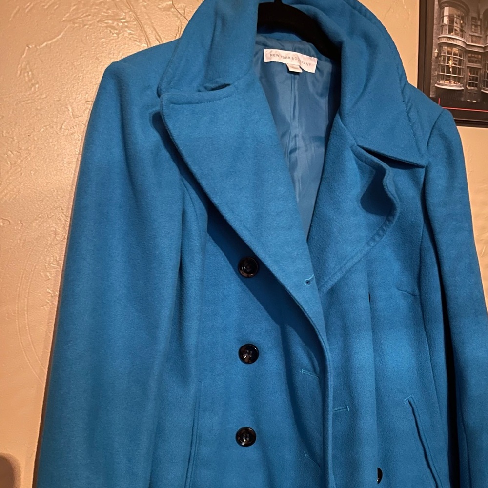 Blue woman’s pea coat. New York & company - Picture 3 of 4